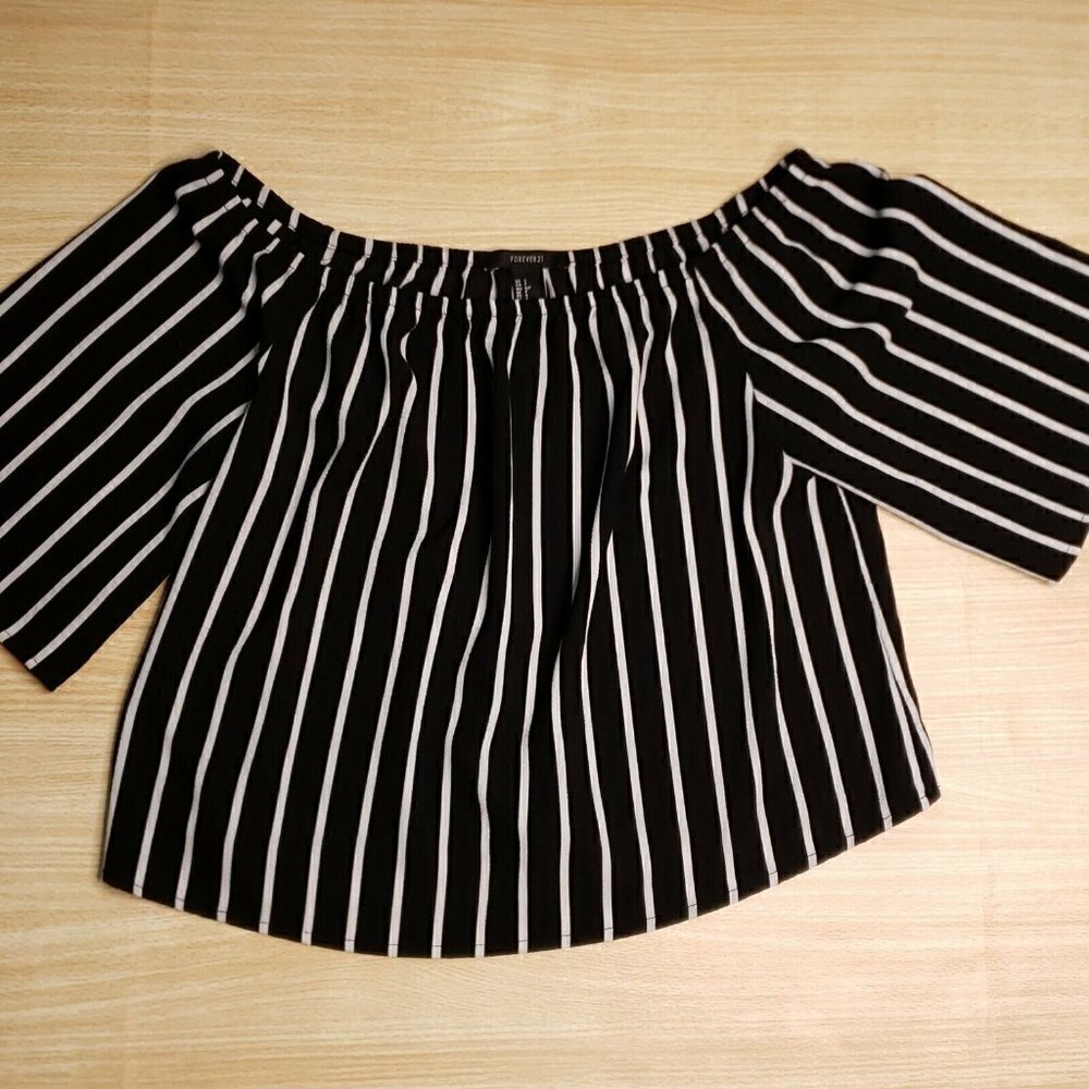 Forever 21 Striped Off Shoulder Crop Blouse Small